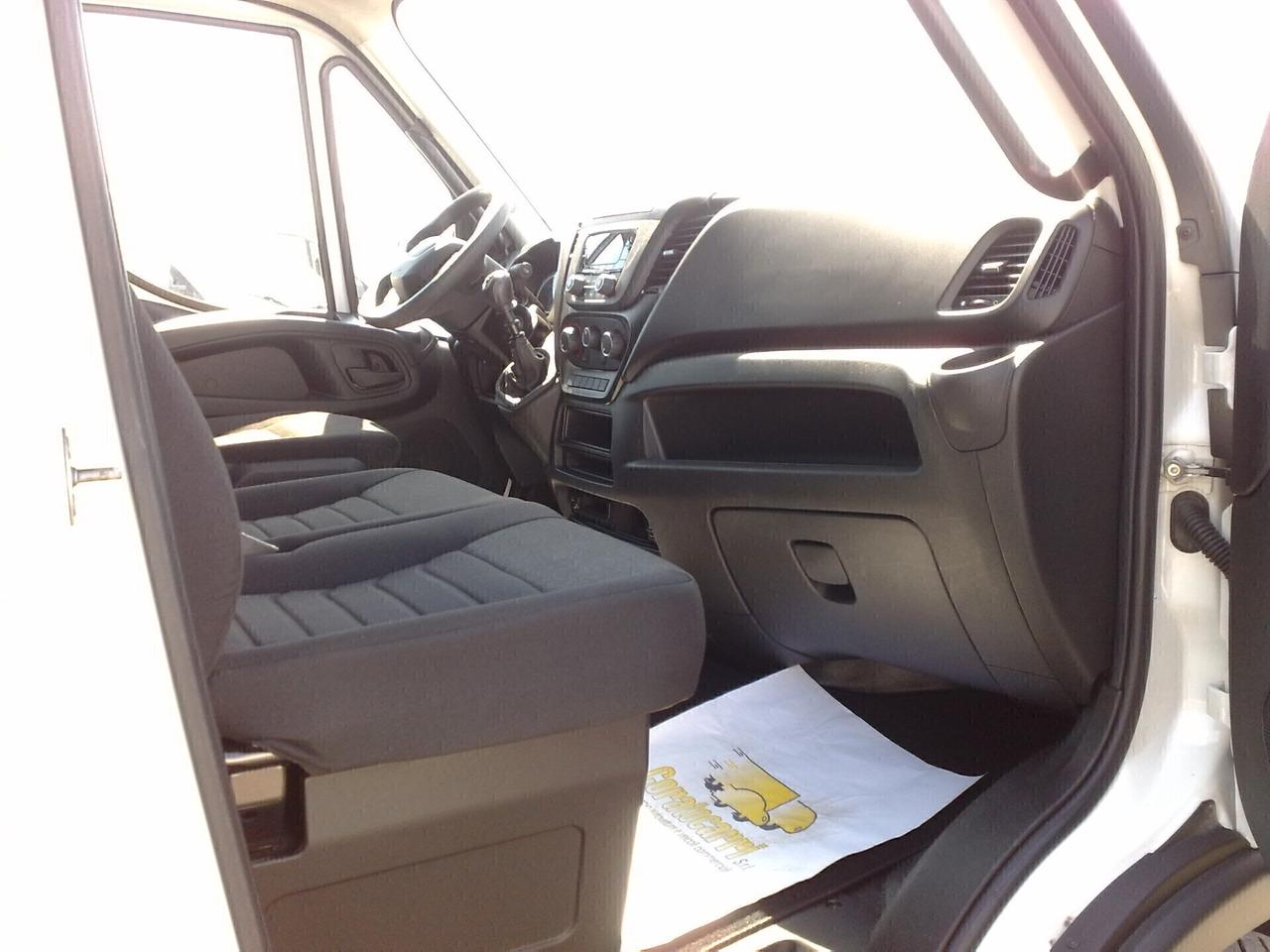 Iveco Daily 35c16 2.3hpt GEMELLATO - 2022