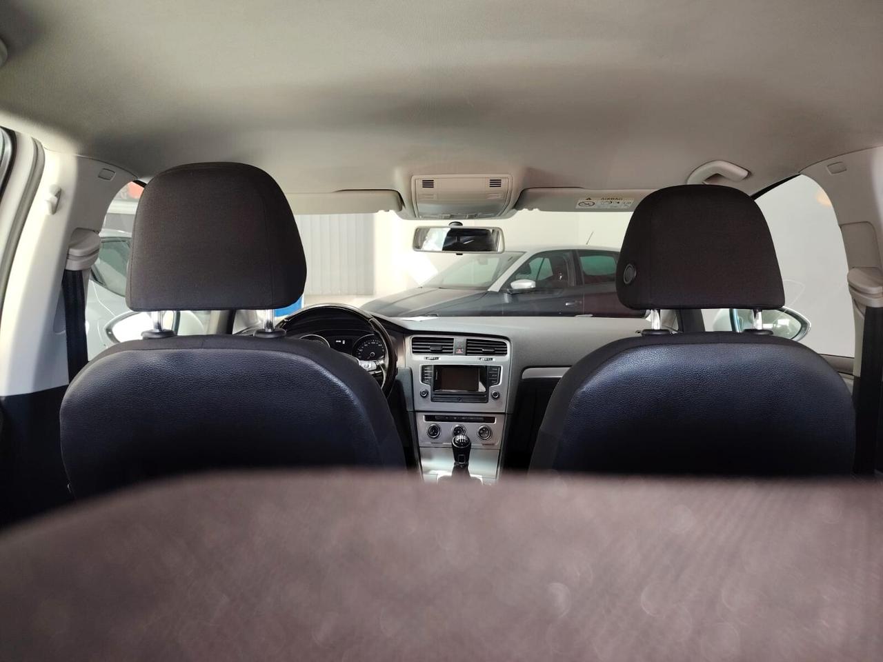 Volkswagen Golf 1.4 benzina metano