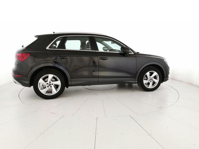 Audi Q3 40 2.0 tdi Business Advanced quattro 200cv s-tronic