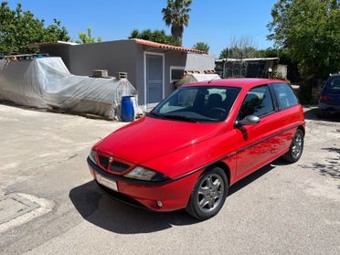 Lancia Y 1.2i 16V cat Elefantino Rosso