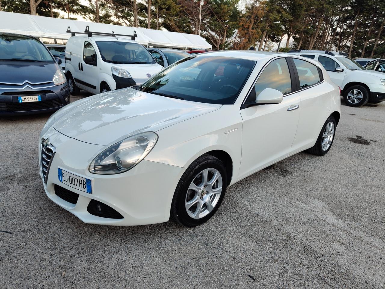 Alfa Romeo Giulietta 1.6 JTDm-2 105 CV Distinctive