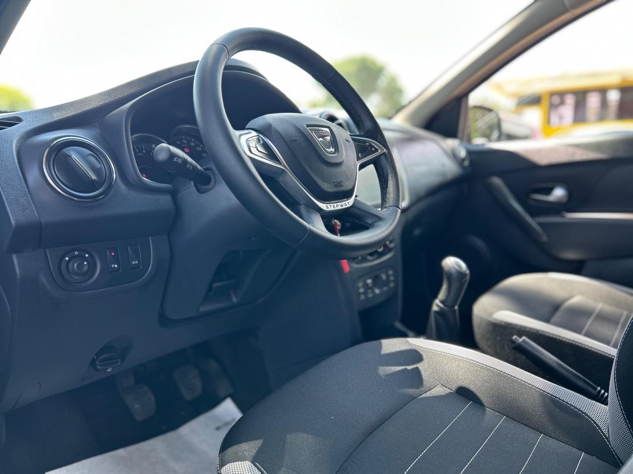 Dacia Sandero Stepway 0.9cc*NAVI*GPL FABBRICA*NEOPATENTATI*
