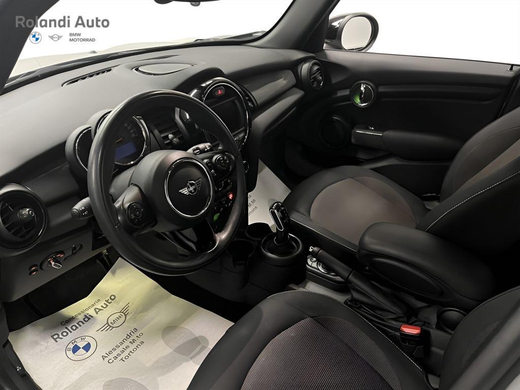 Mini Cooper 1.5 TwinPower Turbo Cooper Hype DCT