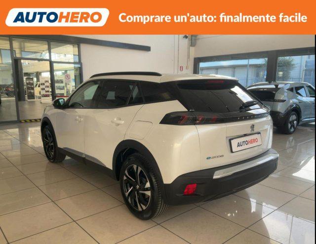 PEUGEOT 2008 motore elettrico 136 CV Allure