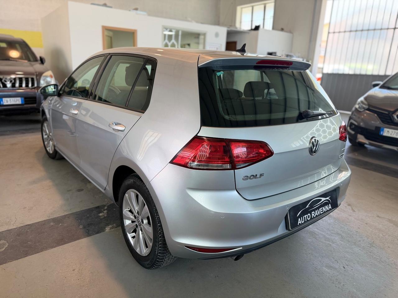 Volkswagen Golf 1.6 TDI 110 CV BlueMotion Neopatentati euro 6