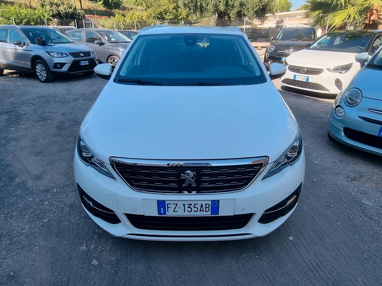 Peugeot 308 PureTech Turbo 130 S&S SW Allure
