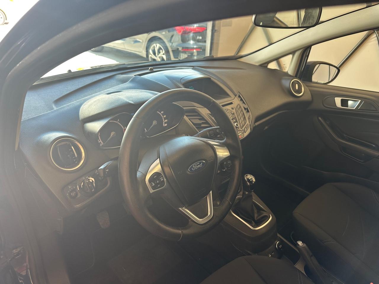 Ford Fiesta 1.5 TDCi 75CV 5 porte Business