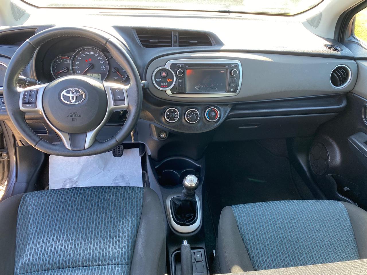 Toyota Yaris 1.0 5 porte Lounge