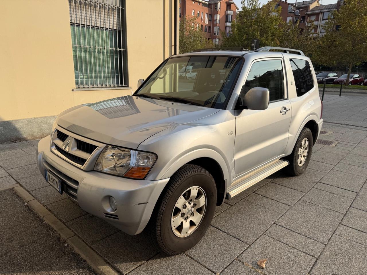 Mitsubishi Pajero Dakar 3.2 16V DI-D 3p. aut. Inv. Tecno