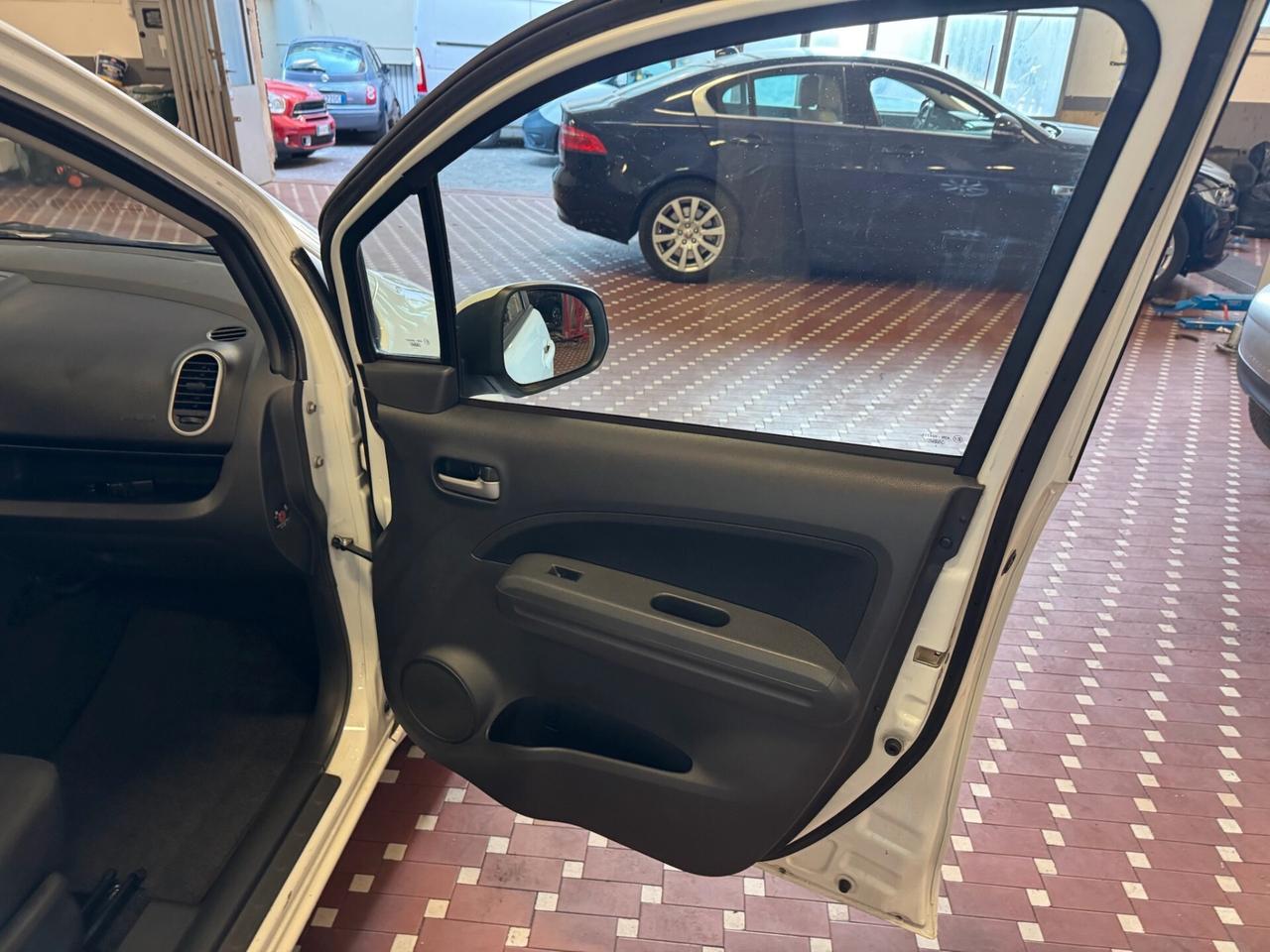 Suzuki Splash 1.0 VVT GL - UNICO PROPRIETARIO