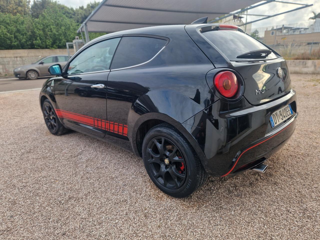 Alfa Romeo MiTo 1.4 78 CV Distinctive Premium Pack