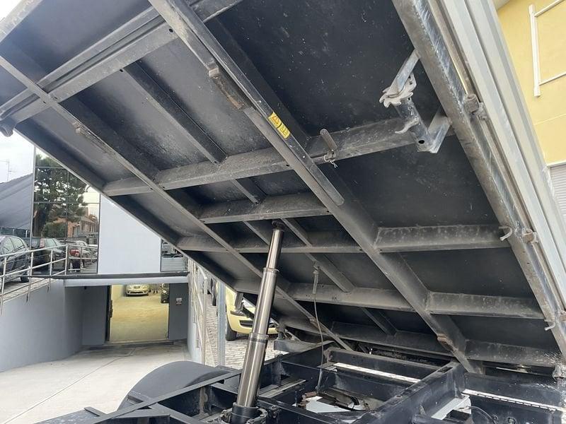 Ford Transit ford transit con cassone ribaltabile trilaterale