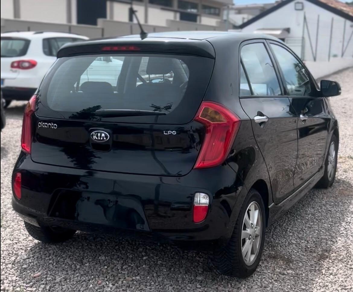 Kia Picanto 1.0 12V EcoGPL 5 porte Glam