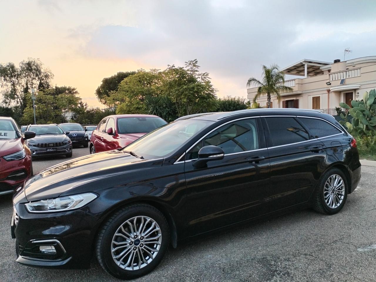 Ford Mondeo 2.0 EcoBlue Titanium navig led 2021