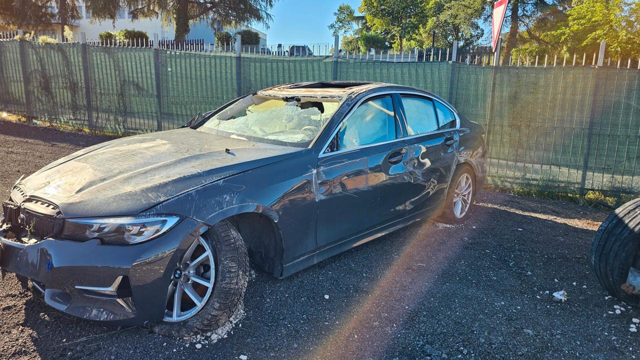 SINISTRATA Bmw 320 320d 48V xDrive