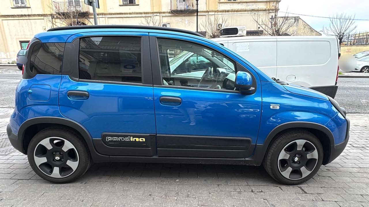 Fiat Panda Cross 1.0 FireFly S&S Hybrid USATO 2025