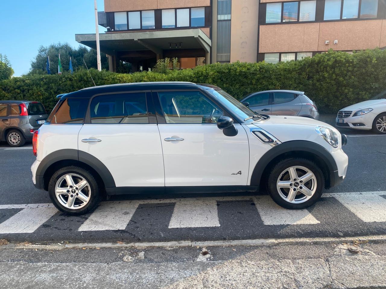 Mini Cooper D Countryman Mini 2.0 Cooper SD Countryman ALL4