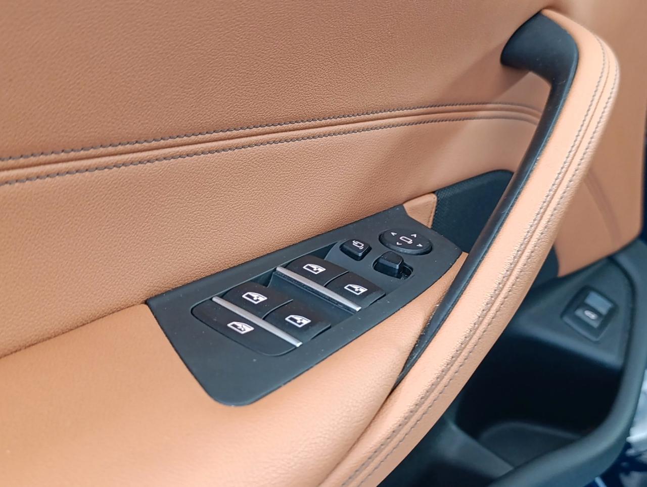 BMW 520 d Touring mhev 48V xdrive Business auto