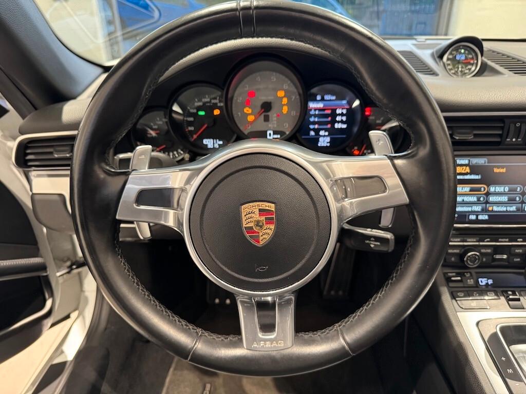 Porsche 911 3.8 Carrera 4S Cabriolet