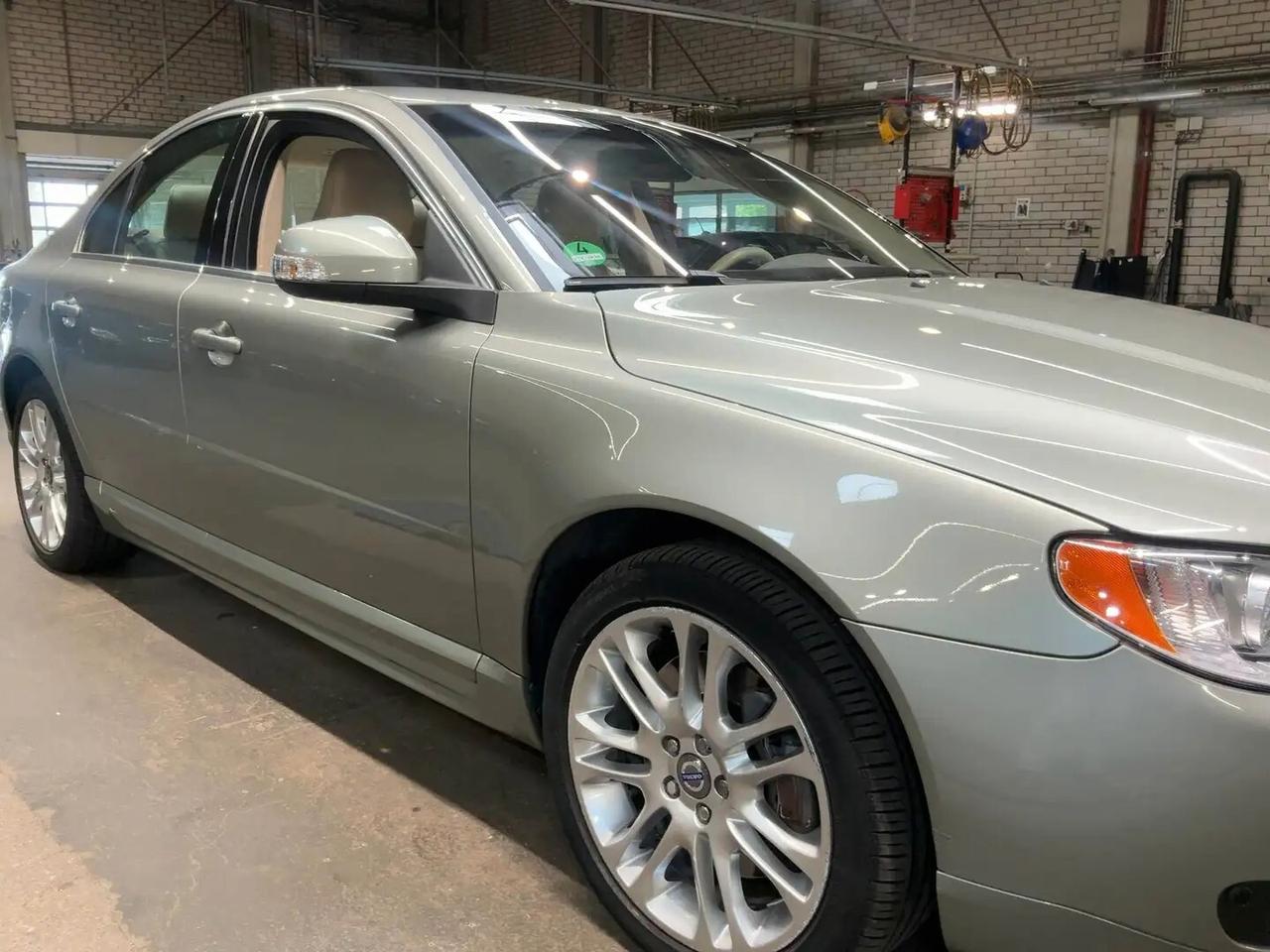 Volvo S80 4.4 V8 aut. AWD Summum