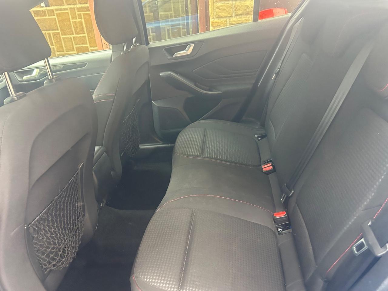 Ford Focus 1.0 EcoBoost Hybrid 125 CV 5p. ST-Line