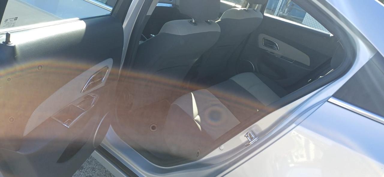 Chevrolet Cruze 2.0 Diesel 150CV 4 porte LT