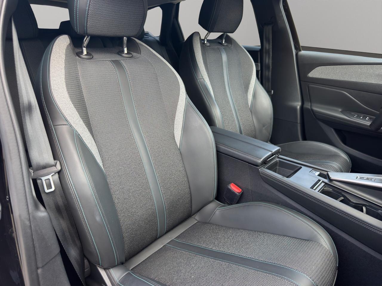 Peugeot 308 BlueHDi 130 S&S EAT8 SW Allure