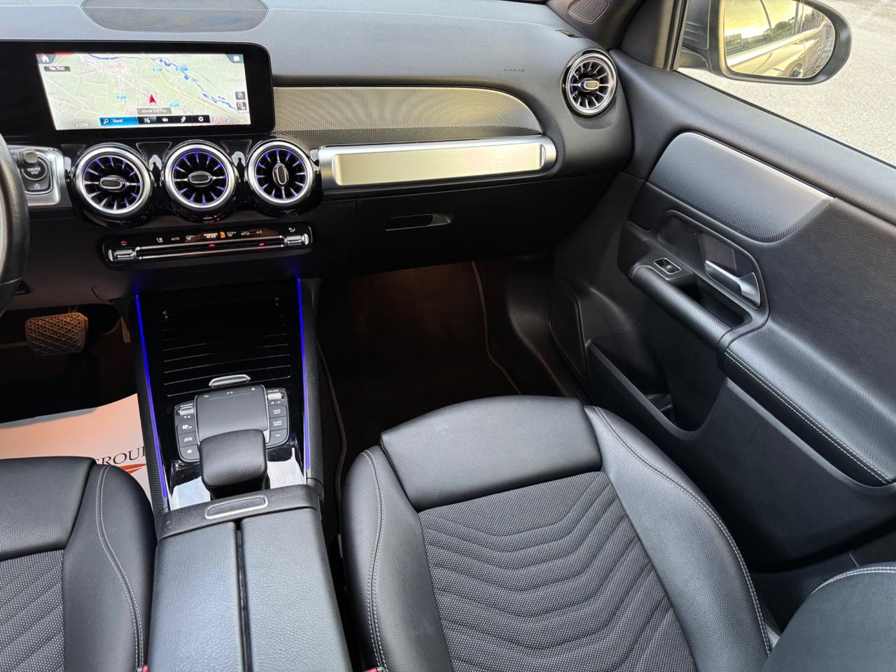 MERCEDES GLB 180d Sport - Luci Ambient Navi 18