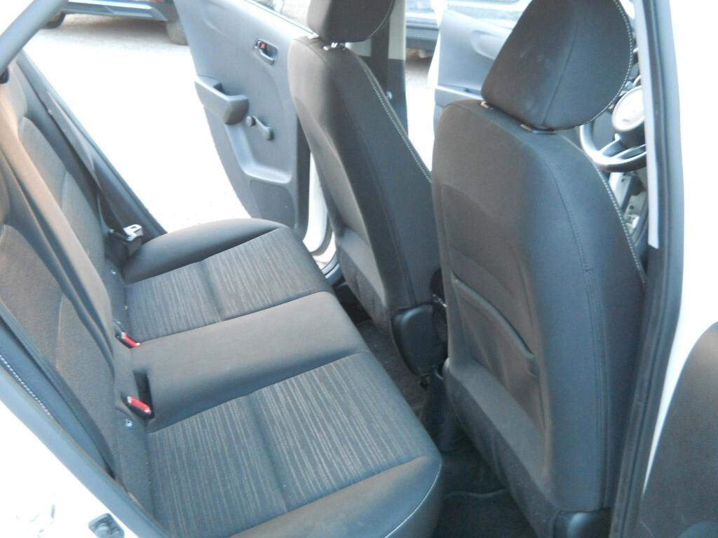 Kia Picanto 1.0 12V GPL 5 porte AMT Urban