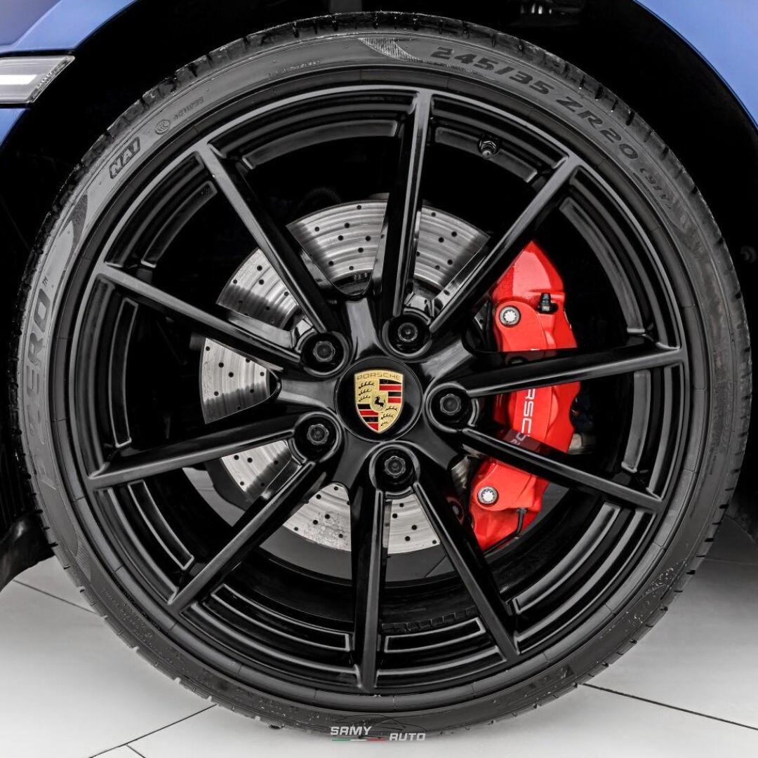 Porsche 911 Carrera 4S