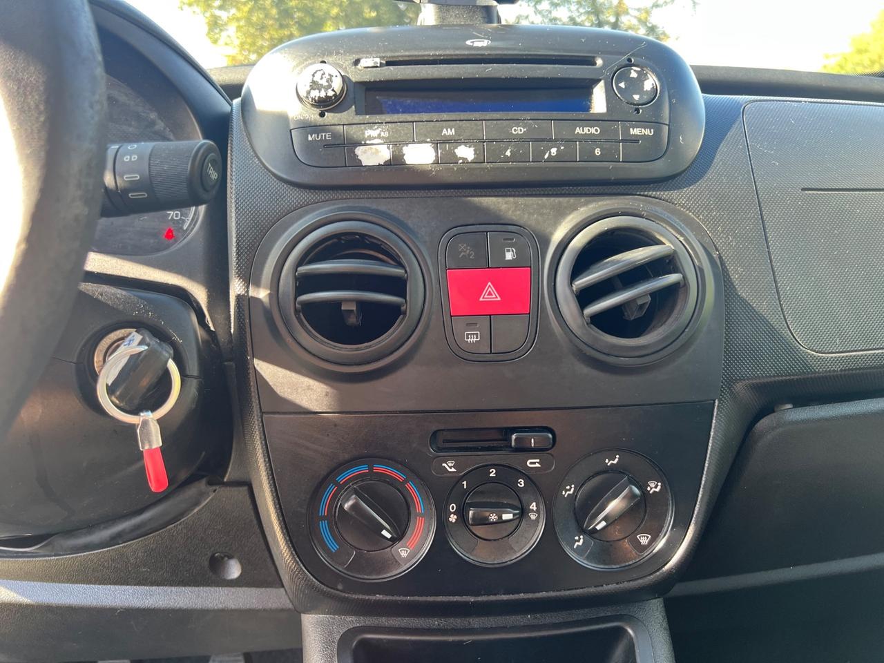 Fiat Qubo 1.4 8V 77 CV BENZINA METANO PERMUTE RATE GARANZIA