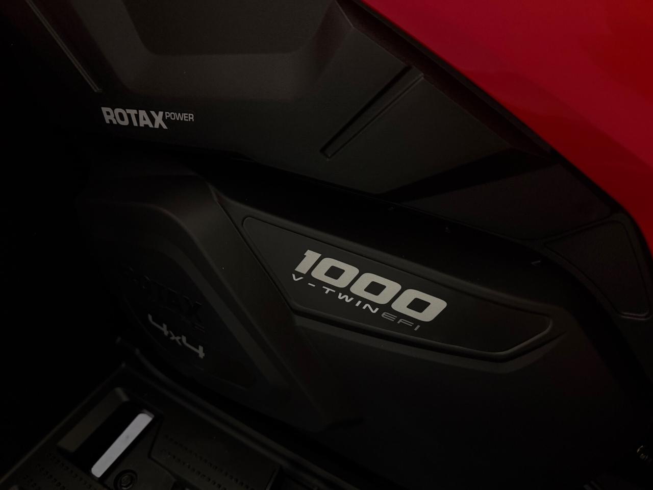 Can Am Outlander 1000 Max. 698 km