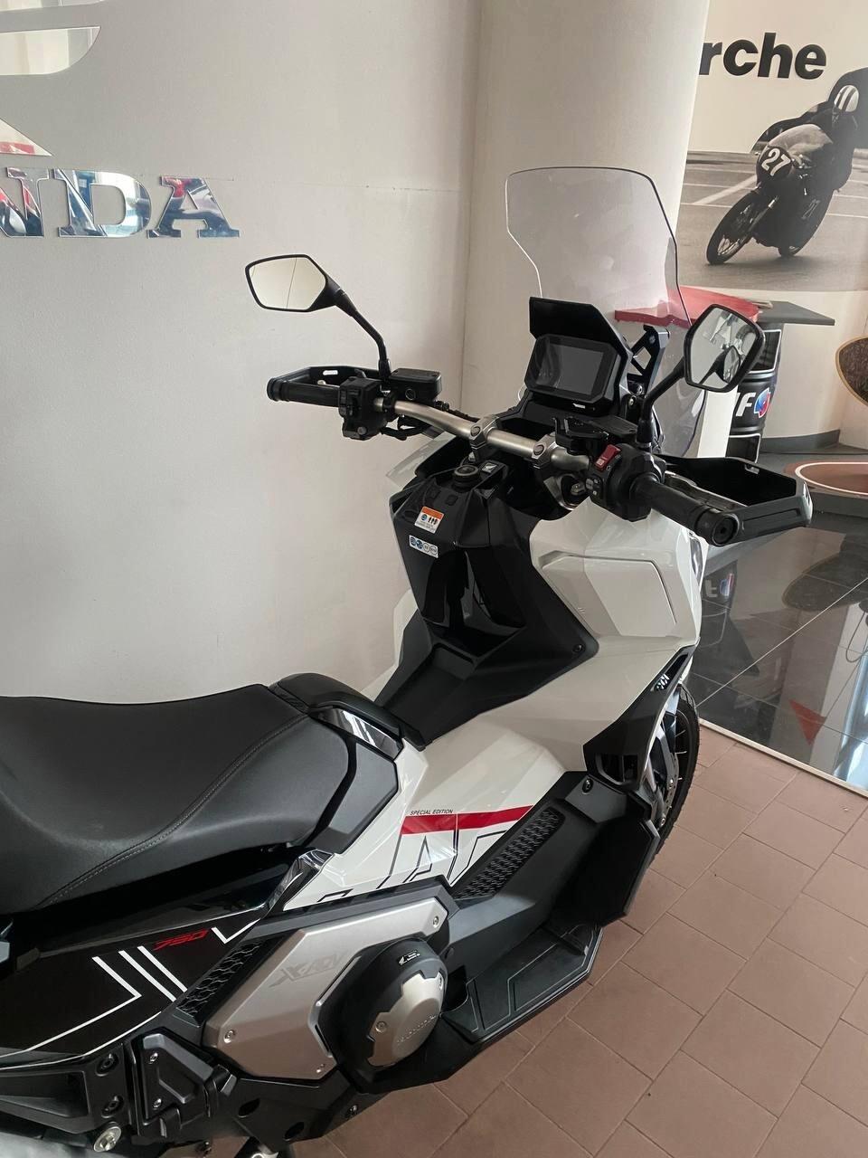Honda X-ADV 750