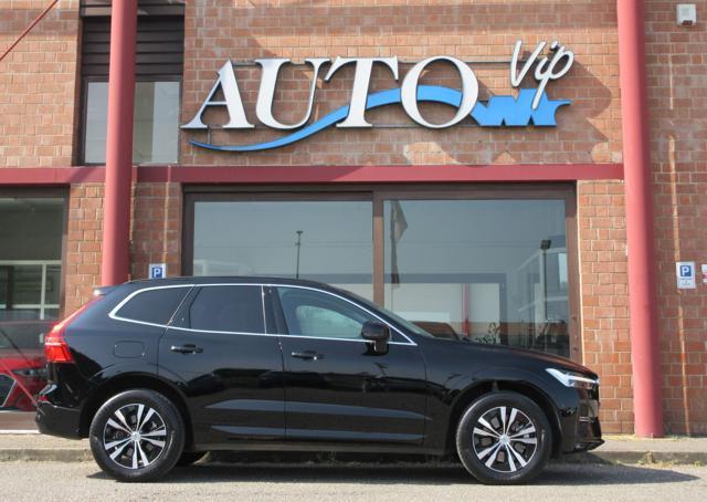 VOLVO XC60 B4 (d) Geartronic Momentum Pro