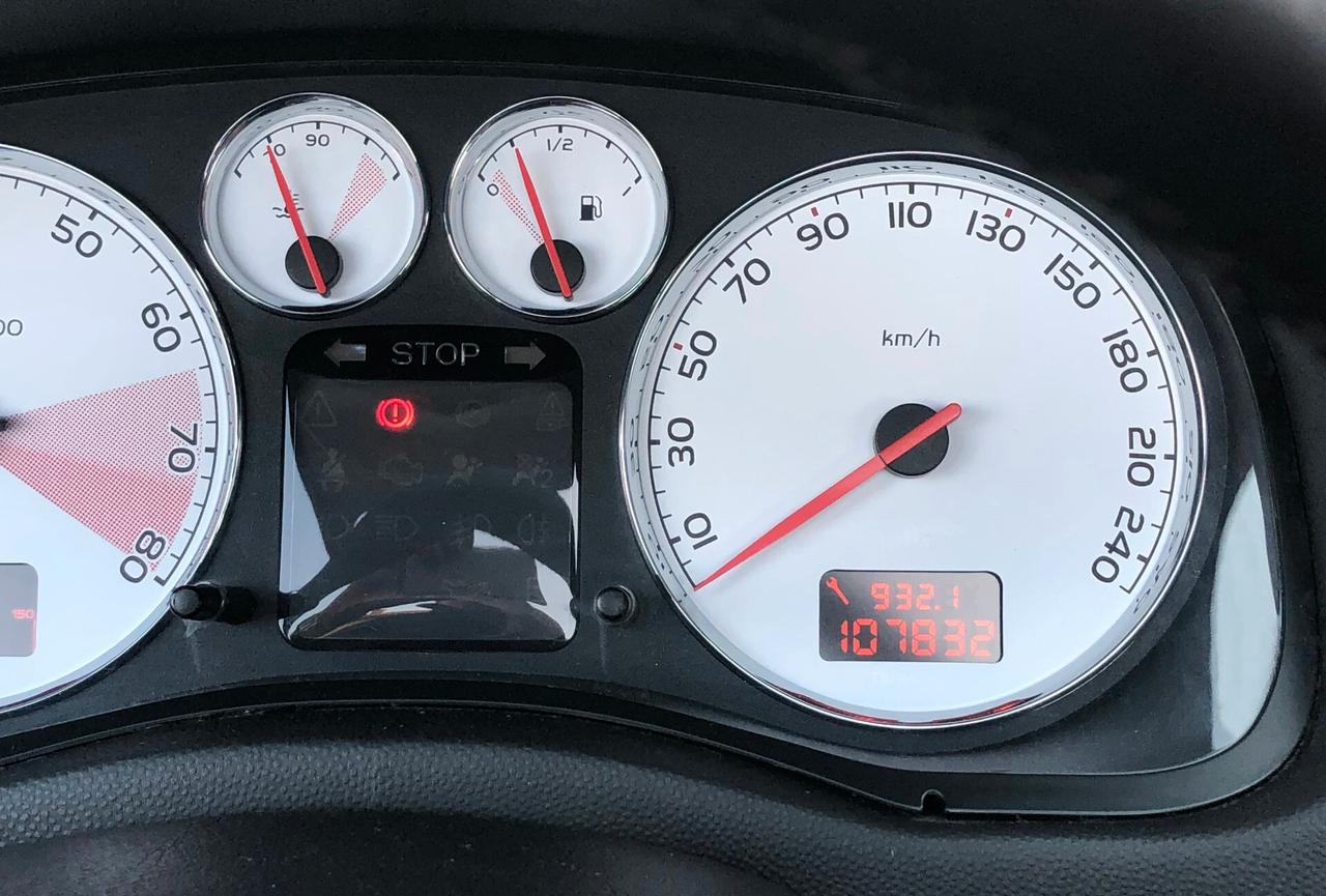 Peugeot 307 1.6 16V CC Tecno Benzina