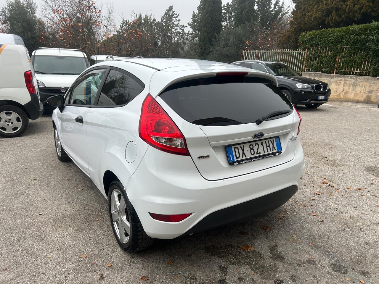 Ford Fiesta 1.4 TDCi 68CV 3 porte Van N1