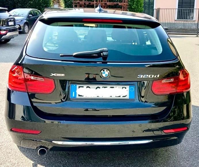 Bmw 320 320d xDrive Touring Luxury