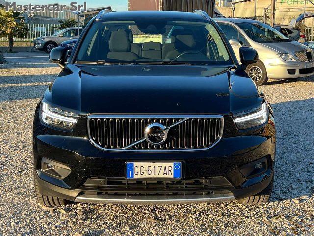 VOLVO XC40 XC40 2.0 b4 Momentum Pro awd auto my21 - GG617AR