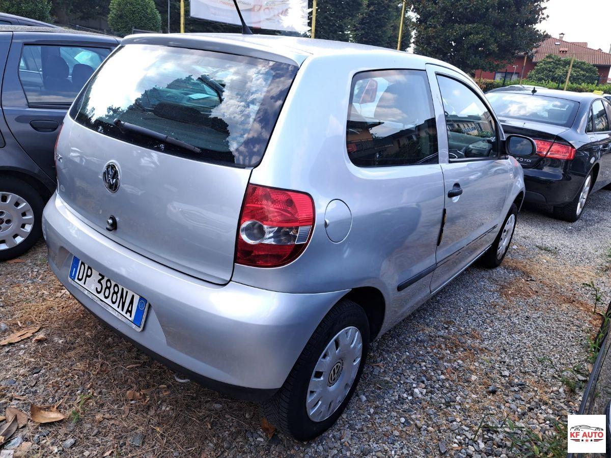 VOLKSWAGEN - Fox - Easy