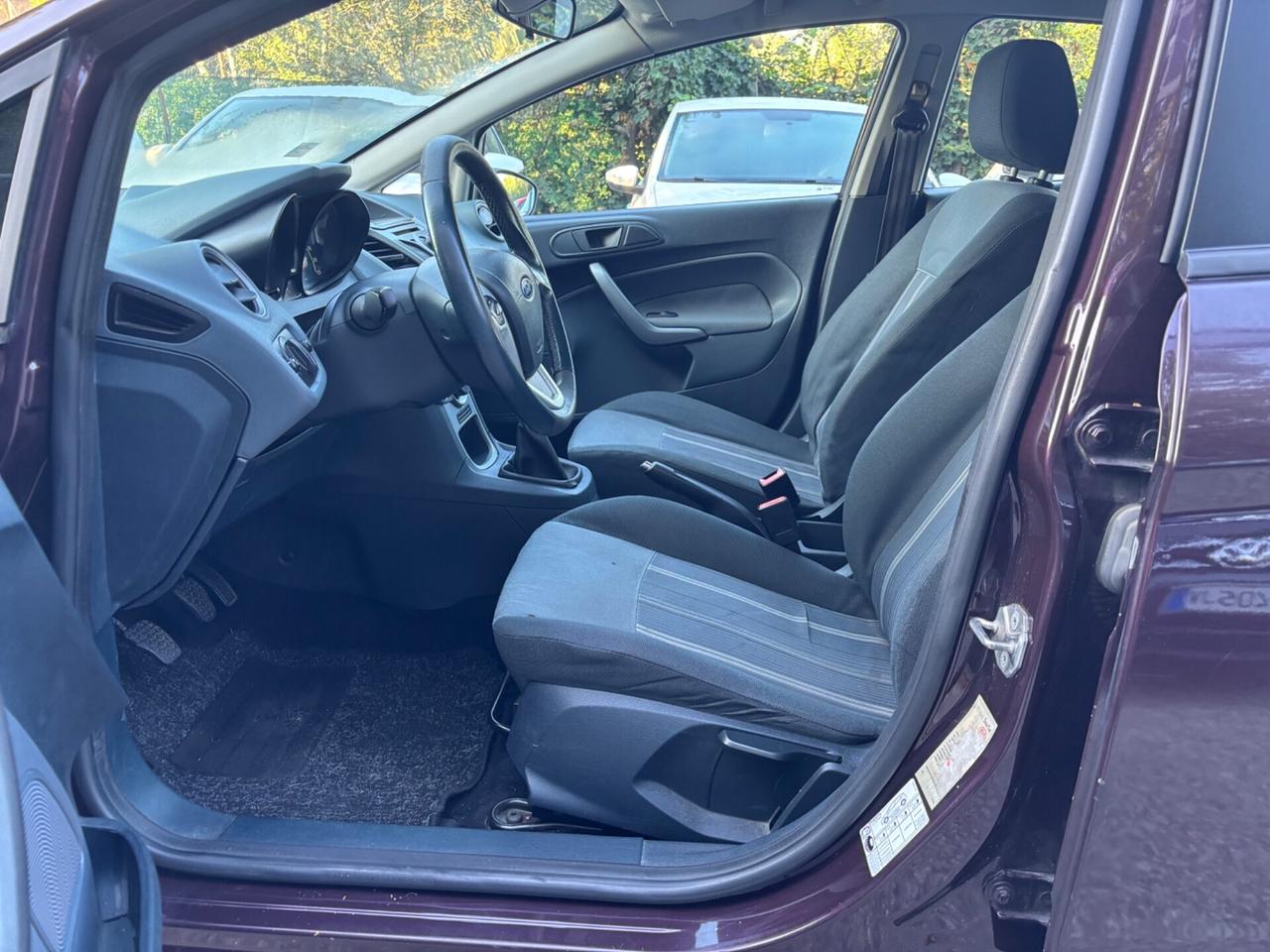 Ford Fiesta 1.4 5 porte Bz.- GPL Titanium OK Neopatentati