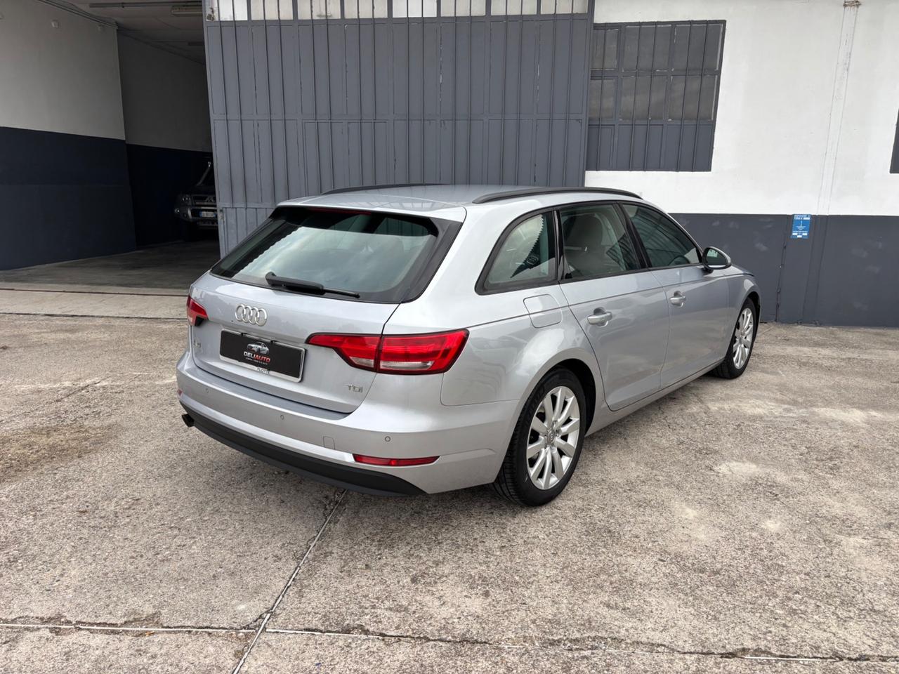 Audi A4 Avant 2.0 TDI S tronic. Garanzia 12 mesi