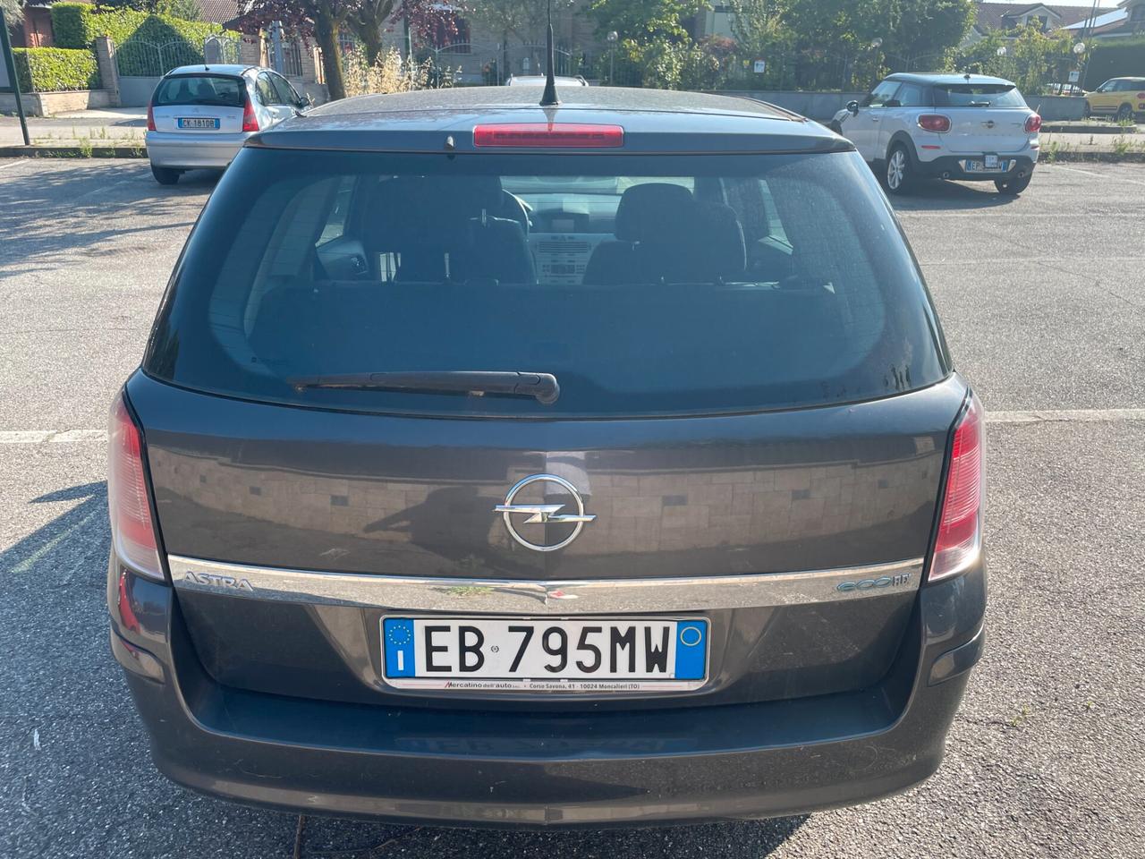 Opel Astra 1.7 CDTI 110CV ecoFLEX 5 porte Enjoy