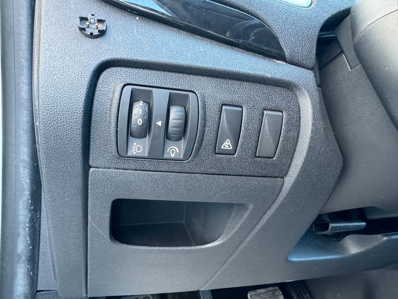 RENAULT SCENIC XMOD 1.5 DCI WAVE 110 CV