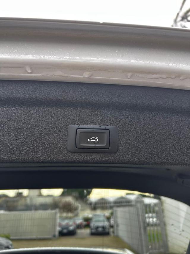 AUDI Q3 SPB 35 TDI S tronic S line edition