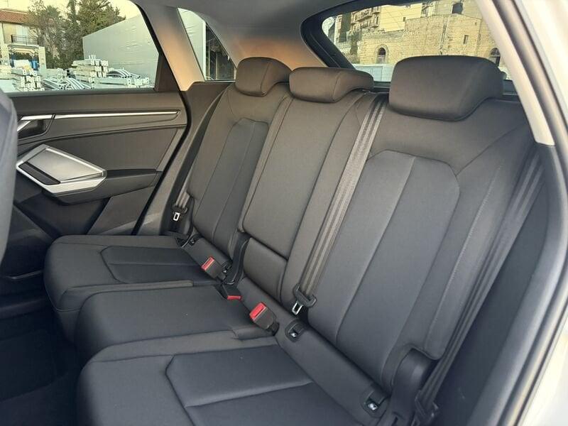 Audi Q3 Business 2.0 TDI 150CV 35