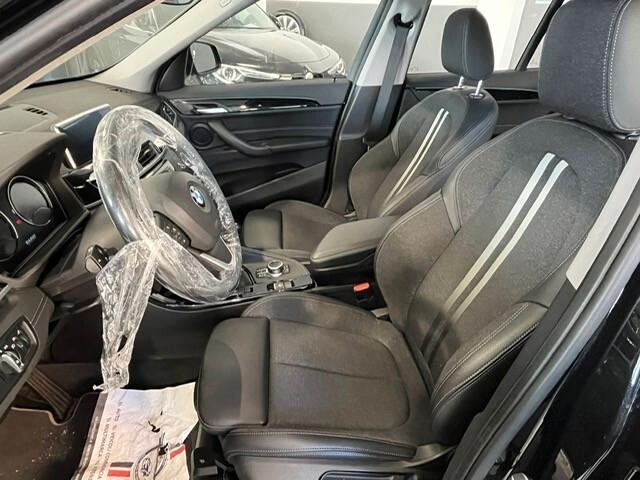 Bmw X1 sDrive18d Sport PACCHETTO LUCI INTERNO AUTOMATICO