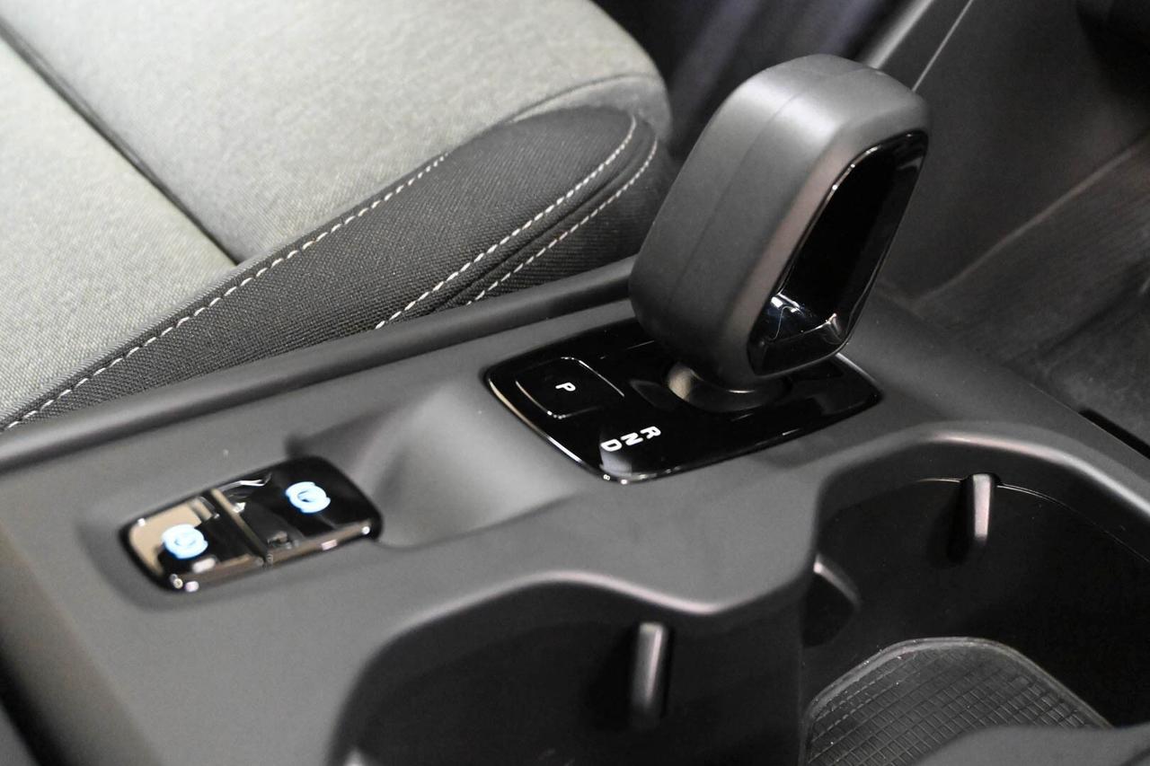 VOLVO XC40 (2017-->) XC40 T2 automatico Core