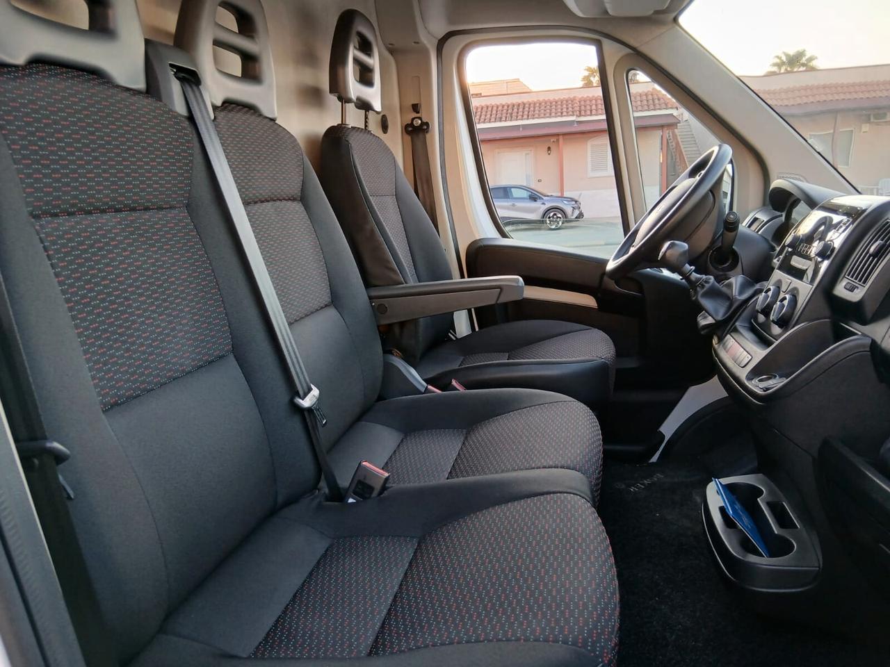 PEUGEOT BOXER 2.2 BLUEHDI 120 S&S PC-TN