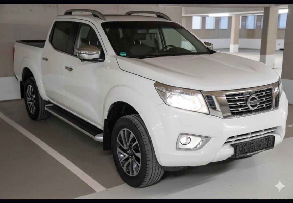 Nissan Navara 2.3 dCi 190 CV 4WD Double Cab N-Connecta