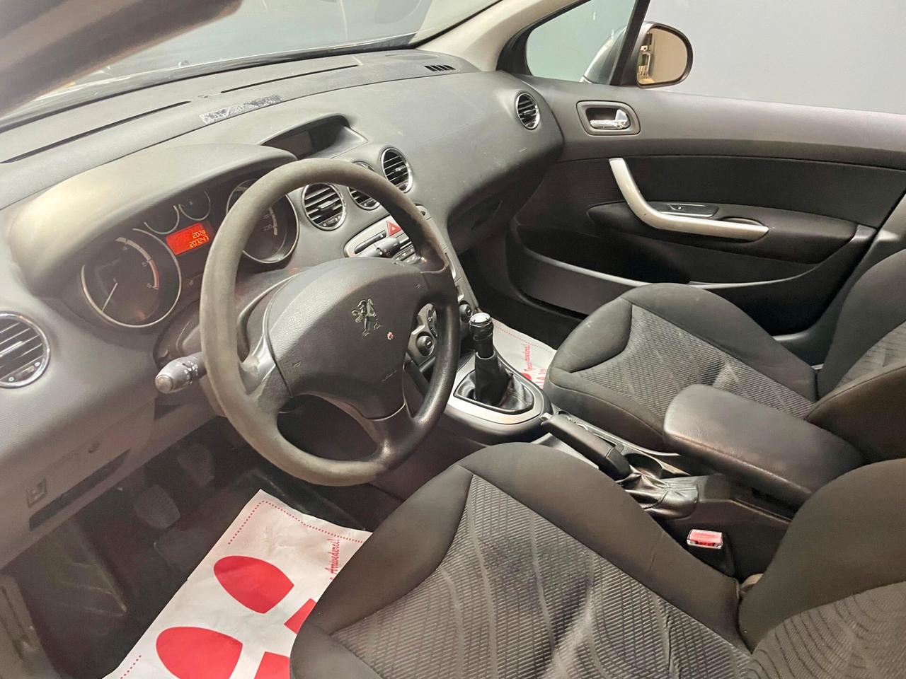 Peugeot 308 1.6 HDi 110CV SW Ciel Tecno